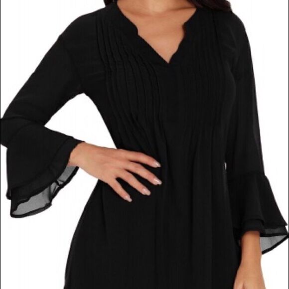 Gorgeous Black Shirt    - Picture 1 of 2